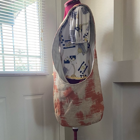 YO-LAN handmade cream and orange lined, sling mailman tote bag. NWOT. - Picture 2 of 8